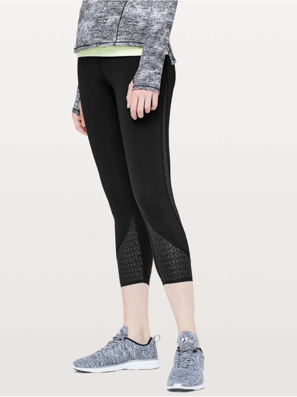 Lululemon Strength & Sweat Crop *23" Size 8